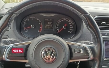 Volkswagen Polo VI (EU Market), 2018 год, 920 000 рублей, 5 фотография