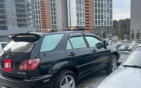 Lexus RX IV рестайлинг, 1999 год, 850 000 рублей, 19 фотография