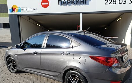 Hyundai Solaris II рестайлинг, 2012 год, 565 000 рублей, 3 фотография