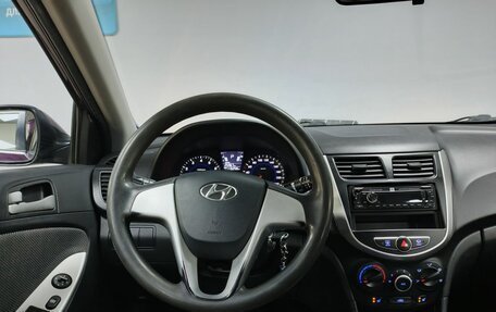 Hyundai Solaris II рестайлинг, 2012 год, 899 000 рублей, 20 фотография