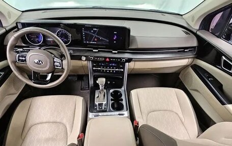 KIA Carnival, 2021 год, 2 210 000 рублей, 15 фотография