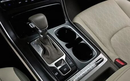 KIA Carnival, 2021 год, 2 210 000 рублей, 13 фотография