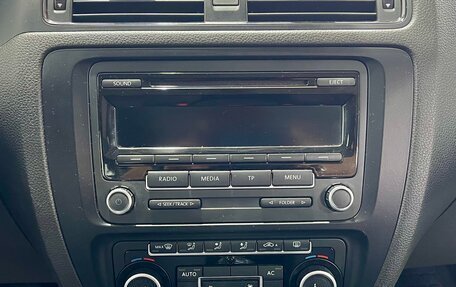 Volkswagen Jetta VI, 2012 год, 850 000 рублей, 16 фотография