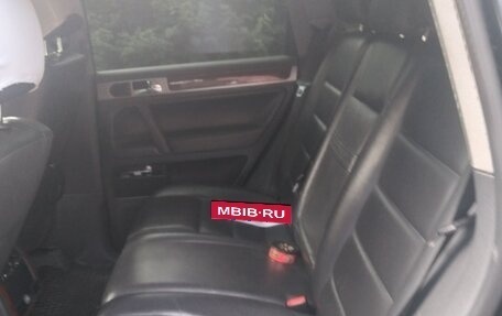 Volkswagen Touareg III, 2005 год, 1 200 000 рублей, 2 фотография