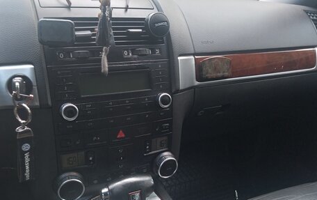 Volkswagen Touareg III, 2005 год, 1 200 000 рублей, 10 фотография