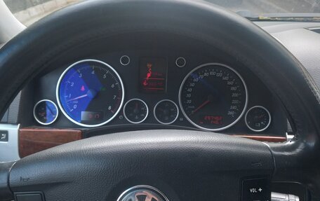 Volkswagen Touareg III, 2005 год, 1 200 000 рублей, 12 фотография