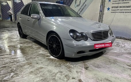Mercedes-Benz C-Класс, 2000 год, 700 000 рублей, 2 фотография