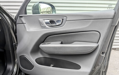 Volvo XC60 II, 2021 год, 4 700 000 рублей, 25 фотография