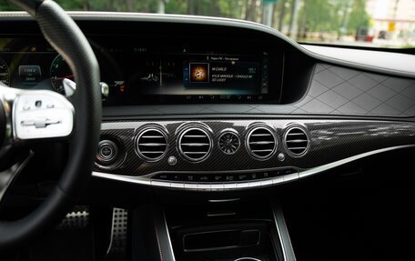 Mercedes-Benz S-Класс AMG, 2019 год, 25 000 000 рублей, 14 фотография