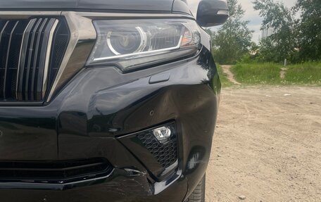 Toyota Land Cruiser Prado 150 рестайлинг 2, 2021 год, 6 300 000 рублей, 2 фотография