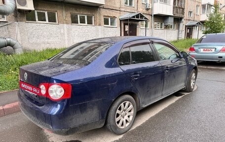 Volkswagen Jetta VI, 2010 год, 350 000 рублей, 3 фотография
