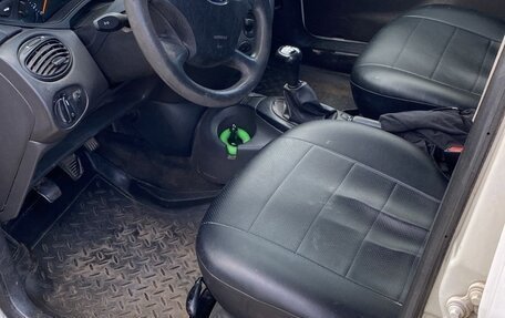 Ford Focus IV, 2004 год, 350 000 рублей, 5 фотография