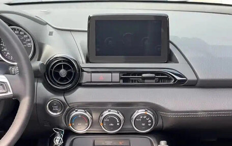 Mazda MX-5, 2022 год, 3 200 400 рублей, 14 фотография