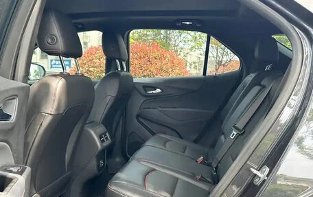 Chevrolet Equinox III, 2022 год, 1 900 400 рублей, 10 фотография