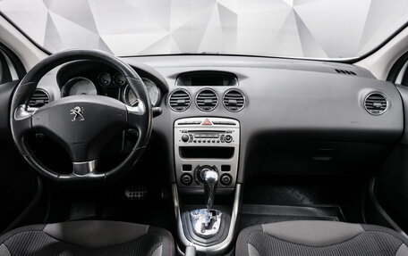Peugeot 308 II, 2011 год, 550 000 рублей, 11 фотография