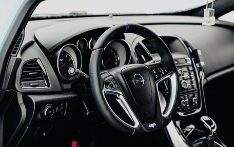 Opel Astra OPC J, 2013 год, 1 600 000 рублей, 6 фотография