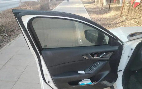 Mazda CX-4, 2020 год, 1 800 000 рублей, 6 фотография