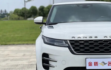 Land Rover Range Rover Evoque II, 2022 год, 2 860 000 рублей, 10 фотография