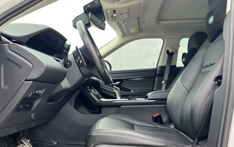Land Rover Range Rover Evoque II, 2022 год, 2 860 000 рублей, 13 фотография