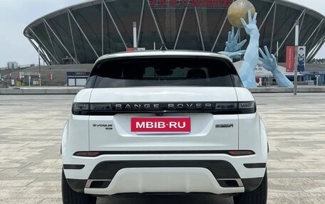 Land Rover Range Rover Evoque II, 2022 год, 2 860 000 рублей, 6 фотография