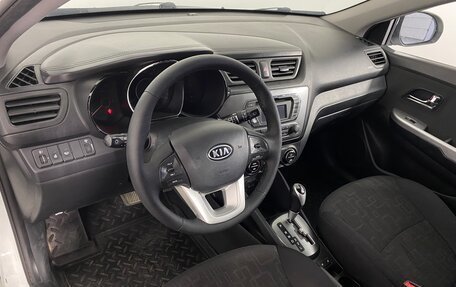 KIA Rio III рестайлинг, 2012 год, 899 000 рублей, 10 фотография
