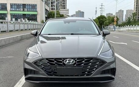 Hyundai Sonata VIII, 2021 год, 1 630 441 рублей, 2 фотография