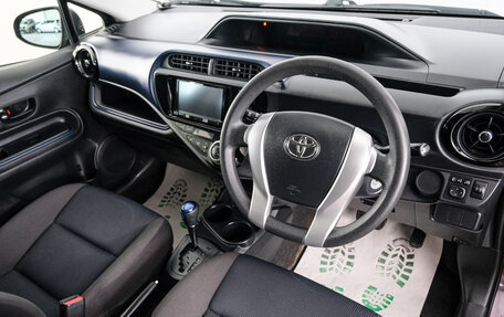Toyota Aqua I, 2017 год, 1 099 000 рублей, 7 фотография