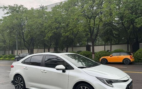 Toyota Corolla, 2021 год, 1 298 000 рублей, 2 фотография
