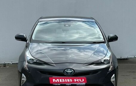 Toyota Prius IV XW50, 2016 год, 1 760 000 рублей, 2 фотография