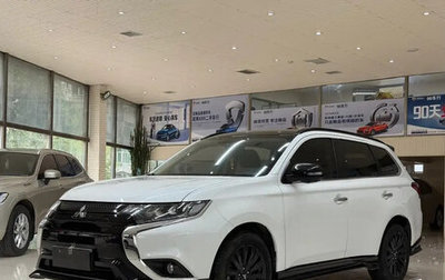 Mitsubishi Outlander III рестайлинг 3, 2022 год, 2 250 035 рублей, 1 фотография