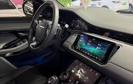 Land Rover Range Rover Evoque II, 2022 год, 2 576 333 рублей, 10 фотография