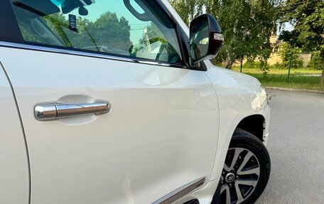 Toyota Land Cruiser 200, 2015 год, 4 999 000 рублей, 18 фотография