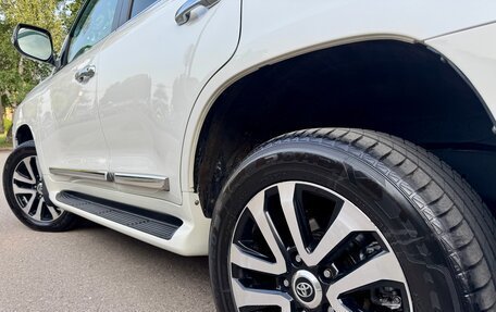 Toyota Land Cruiser 200, 2015 год, 4 999 000 рублей, 15 фотография