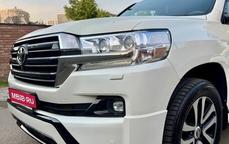 Toyota Land Cruiser 200, 2015 год, 4 999 000 рублей, 12 фотография
