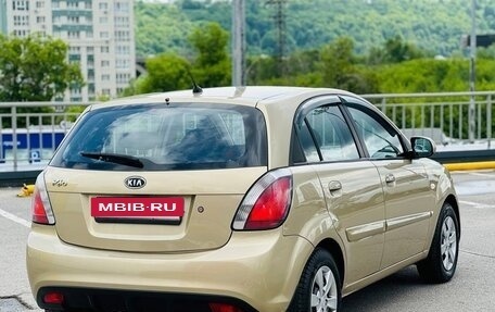 KIA Rio II, 2011 год, 569 999 рублей, 6 фотография