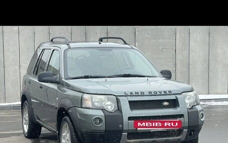 Land Rover Freelander II рестайлинг 2, 2004 год, 690 000 рублей, 3 фотография