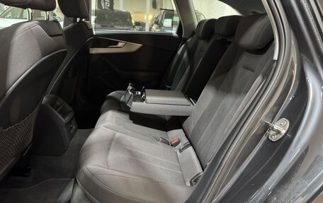 Audi A4, 2021 год, 4 100 000 рублей, 13 фотография