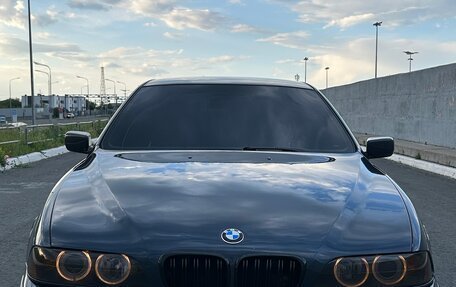 BMW 5 серия, 2002 год, 650 000 рублей, 12 фотография