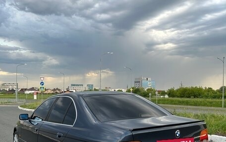 BMW 5 серия, 2002 год, 650 000 рублей, 14 фотография
