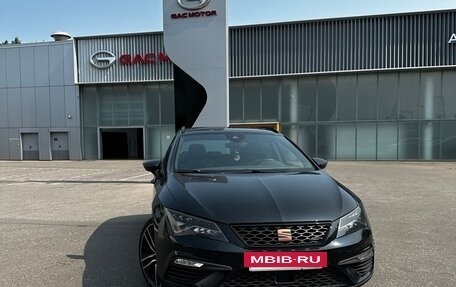 SEAT Leon Cupra III, 2020 год, 3 650 000 рублей, 2 фотография