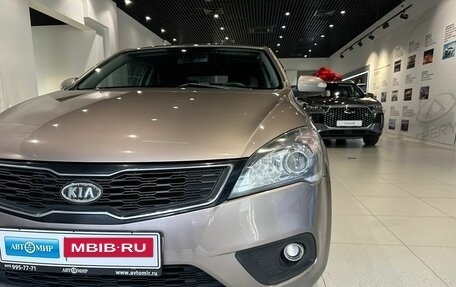 KIA cee'd I рестайлинг, 2011 год, 600 000 рублей, 9 фотография