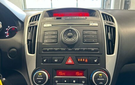 KIA cee'd I рестайлинг, 2011 год, 600 000 рублей, 16 фотография