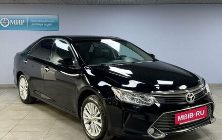 Toyota Camry, 2015 год, 2 062 000 рублей, 3 фотография