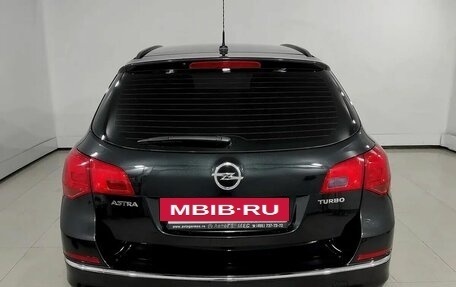 Opel Astra J, 2014 год, 890 000 рублей, 3 фотография