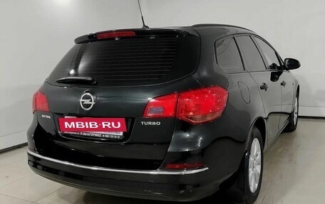 Opel Astra J, 2014 год, 890 000 рублей, 4 фотография