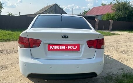 KIA Cerato III, 2011 год, 590 000 рублей, 2 фотография