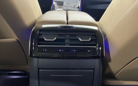 Audi A8, 2018 год, 6 698 000 рублей, 16 фотография