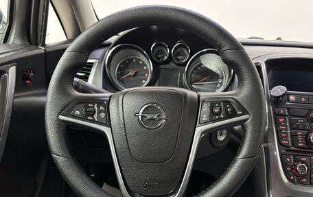 Opel Astra J, 2012 год, 670 000 рублей, 11 фотография
