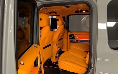 Mercedes-Benz G-Класс AMG, 2025 год, 45 000 000 рублей, 31 фотография