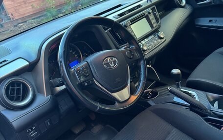 Toyota RAV4, 2014 год, 1 700 000 рублей, 5 фотография